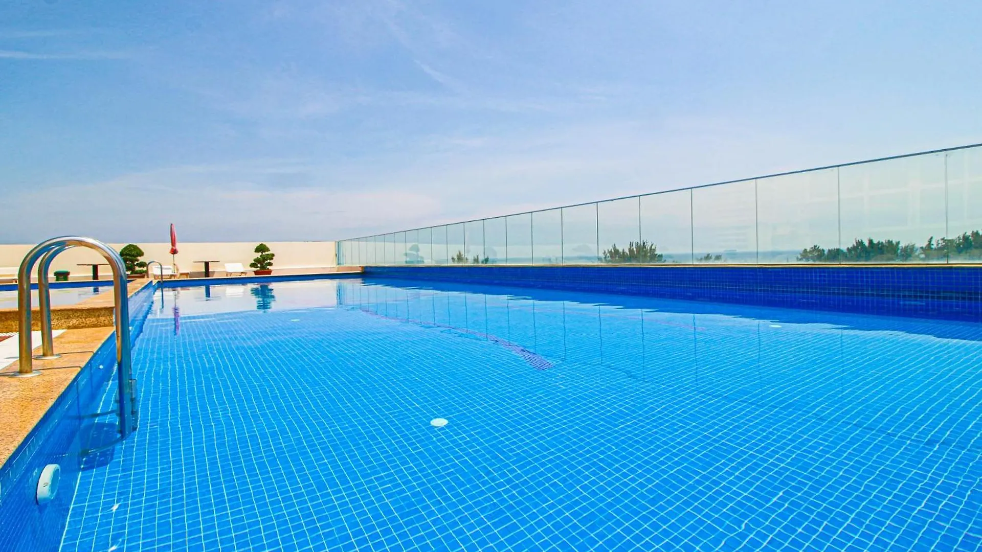 Sky Villas - Oasky Tower Vung Tau, Pool And Gym, Beachfront Vietnam